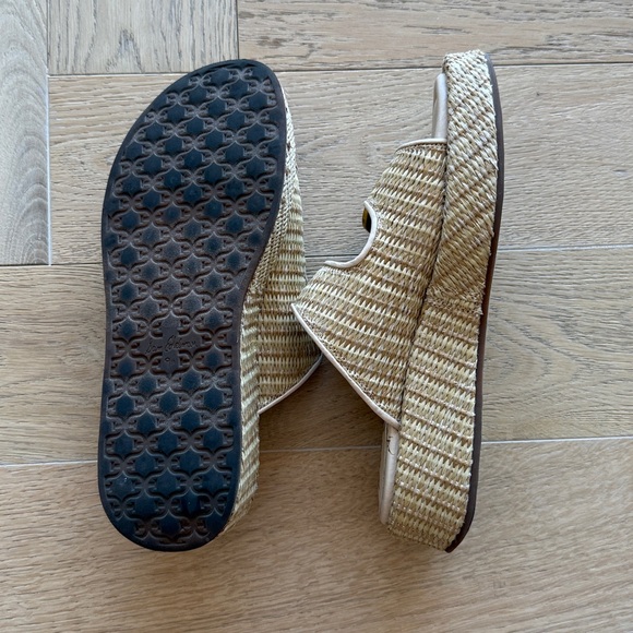 Sam Edelman Rattan Platform Slides - Picture 6 of 7